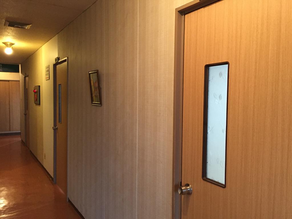 Uchihan Nozawaonsen Buitenkant foto