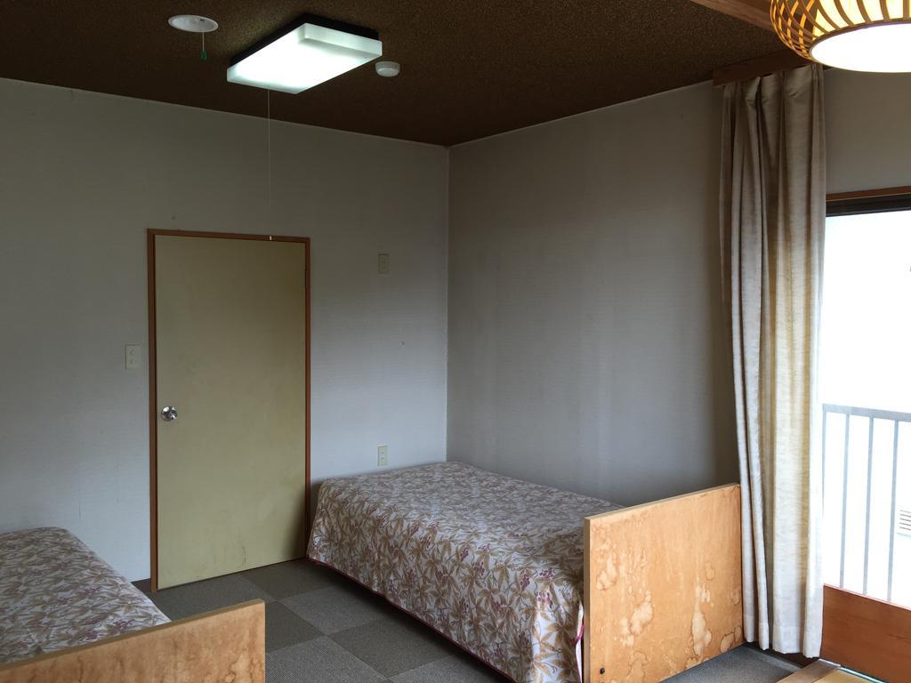 Uchihan Nozawaonsen Buitenkant foto